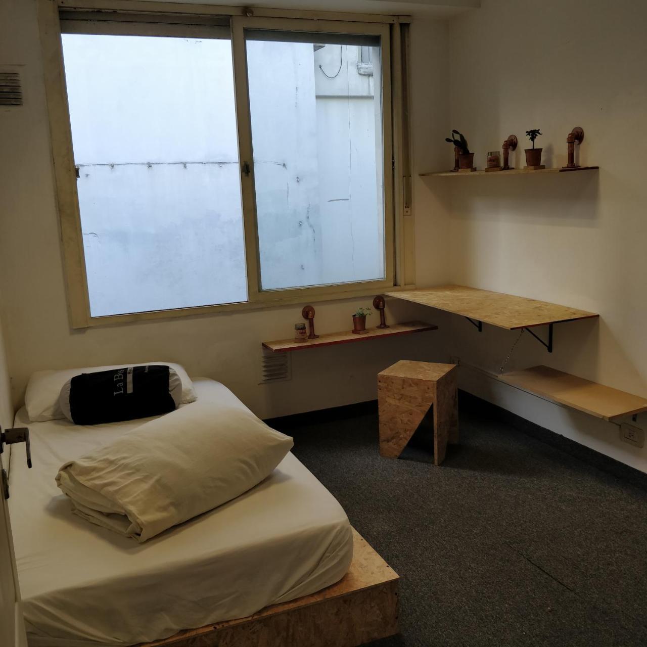 La Bamba Student Hostel بوينس آيرس المظهر الخارجي الصورة